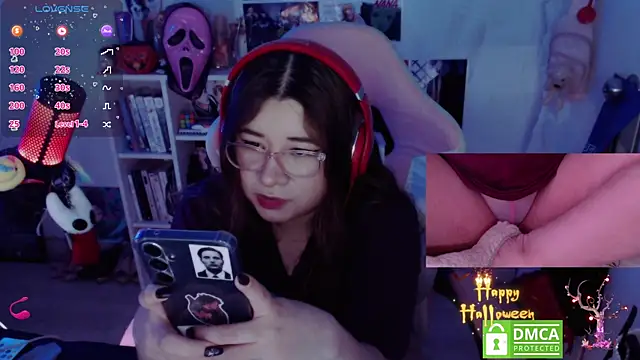 Snapshot of Pink_girl0n chatting on November 5, 2025, 10:57 pm Pink girl0n online show from November 5, 2025, 10:57 pm