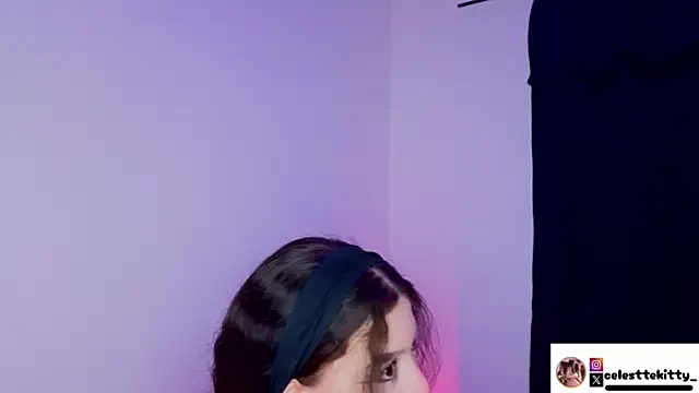 Snapshot of celestte_evans_1 chatting on November 27, 2025, 4:57 am celestte evans 1 online show from November 27, 2025, 4:57 am