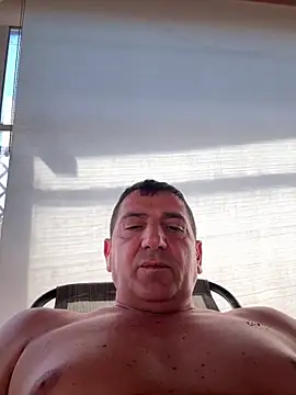 BULLBSX online show from April 8, 2026, 11:01 am