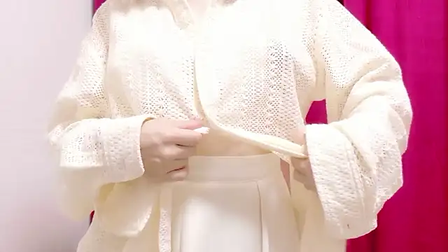 Snapshot of RenaFcup chatting on December 5, 2025, 4:38 pm RenaFcup online show from December 5, 2025, 4:38 pm