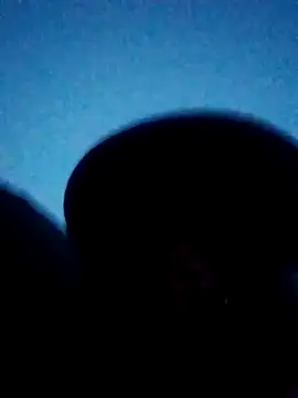 Snapshot of Mamapm20 chatting on October 5, 2025, 11:12 am Mamapm20 online show from October 5, 2025, 11:12 am