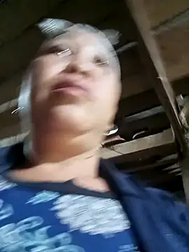 Snapshot of Mamapm20 chatting on September 19, 2025, 12:25 am Mamapm20 online show from September 19, 2025, 12:25 am