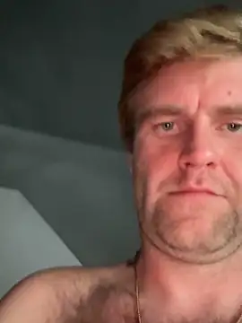 jarda94cz online show from September 21, 2025, 5:45 am