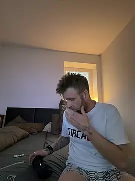 jarda94cz online show from March 28, 2026, 4:57 am