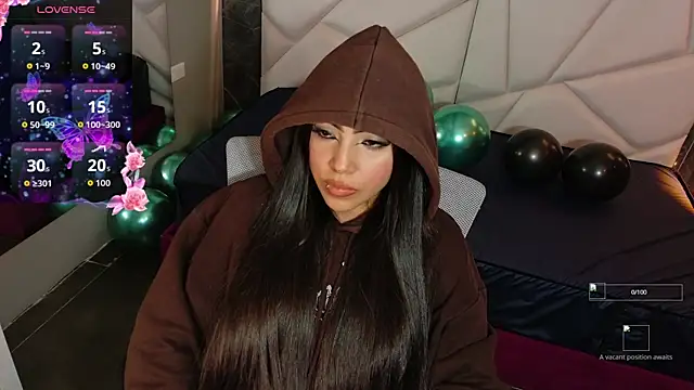 Snapshot of aysel_27 chatting on November 15, 2025, 1:42 am aysel 27 online show from November 15, 2025, 1:42 am