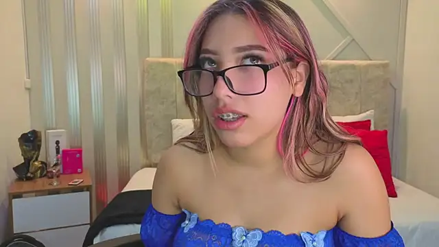 nami sweet  online show from November 5, 2025, 11:57 am