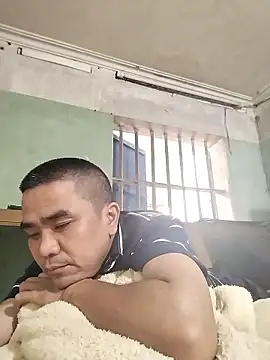 Snapshot of HoangNam20x chatting on October 25, 2025, 5:06 am HoangNam20x online show from October 25, 2025, 5:06 am