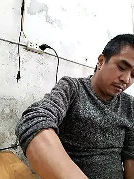 Snapshot of HoangNam20x chatting on November 20, 2025, 4:57 am HoangNam20x online show from November 20, 2025, 4:57 am