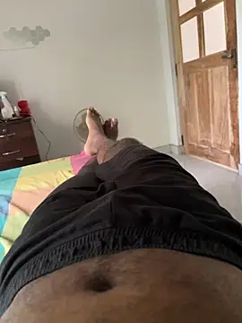 Snapshot of bigDick_000610 chatting on November 21, 2025, 7:40 am bigDick 000610 online show from November 21, 2025, 7:40 am