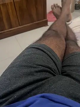 bigDick 000610 online show from February 8, 2026, 7:44 pm