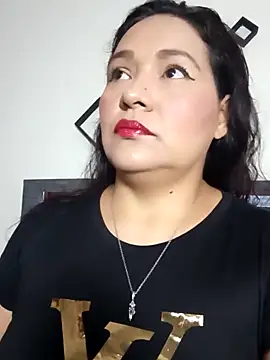 Laurasofia01 online show from October 3, 2025, 3:09 am