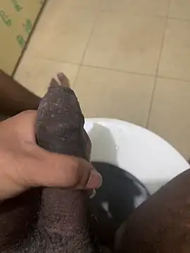 Snapshot of dickfuckerkkk chatting on November 9, 2025, 6:06 am dickfuckerkkk online show from November 9, 2025, 6:06 am