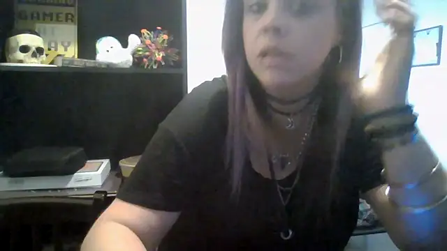 TWiSTYTheTwizted online show from June 5, 2026, 4:02 pm
