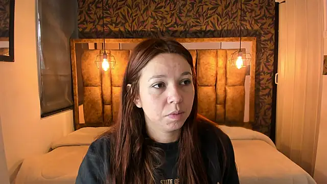 Isa Thompson   online show from December 22, 2025, 12:05 pm