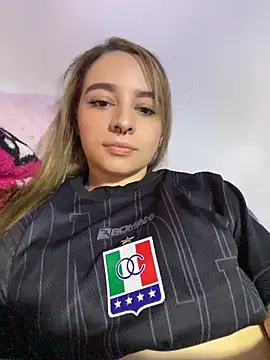 Snapshot of karla-thomsom10 chatting on February 27, 2026, 7:46 pm karla-thomsom10 online show from February 27, 2026, 7:46 pm