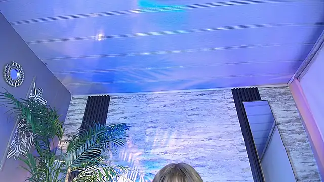 Snapshot of sakuramoss chatting on January 6, 2026, 11:25 am sakuramoss online show from January 6, 2026, 11:25 am