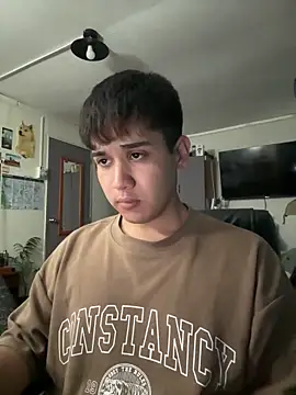 angxhot online show from October 6, 2025, 9:37 pm