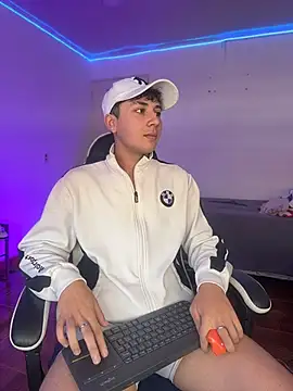 Casper   kyy online show from December 3, 2025, 3:55 pm