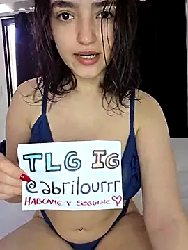 Snapshot of abrilour chatting on November 23, 2025, 4:39 pm abrilour online show from November 23, 2025, 4:39 pm