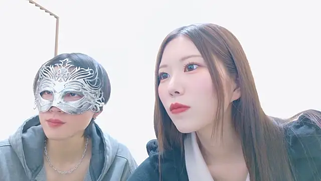 Snapshot of Reto-sama chatting on October 28, 2025, 1:10 pm Reto-sama online show from October 28, 2025, 1:10 pm