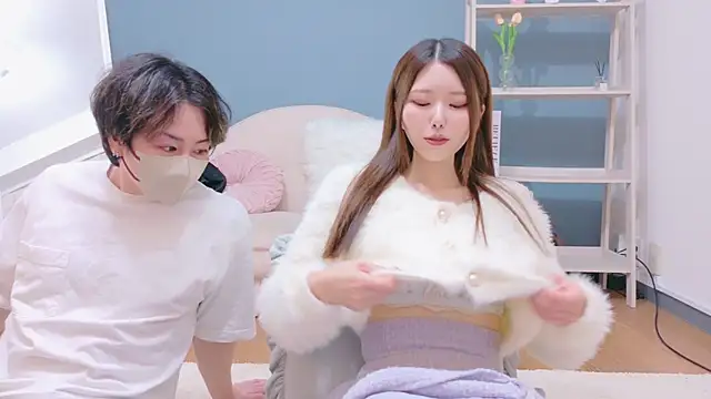 Snapshot of Reto-sama chatting on November 17, 2025, 1:04 pm Reto-sama online show from November 17, 2025, 1:04 pm