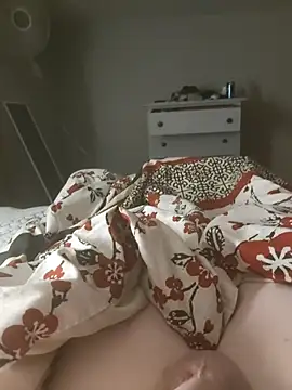 Lavoieya online show from October 29, 2025, 6:12 am