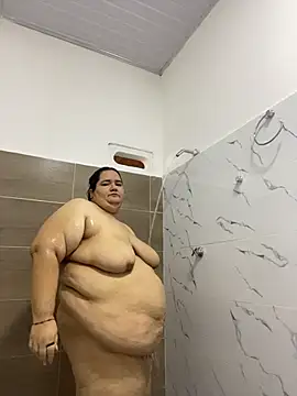 Snapshot of Mariana_cooper_07 chatting on December 15, 2025, 8:58 pm Mariana cooper 07 online show from December 15, 2025, 8:58 pm