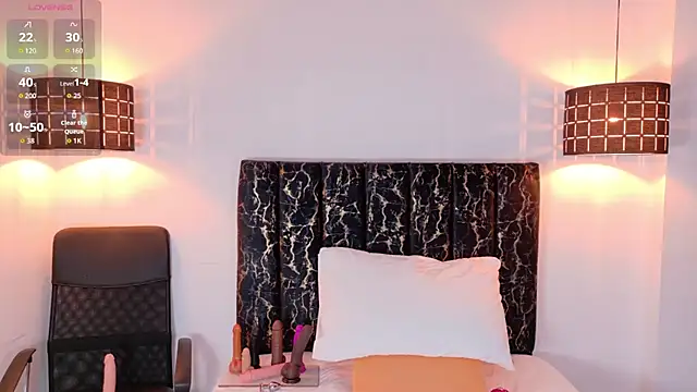 evvaa moon69 online show from March 14, 2026, 12:44 pm