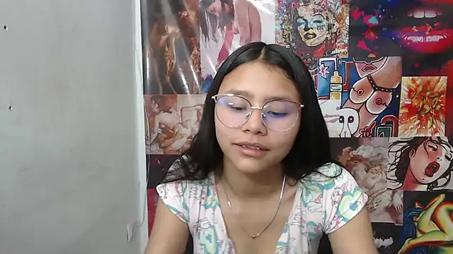 SofieLove 01 online show from October 20, 2025, 8:59 am