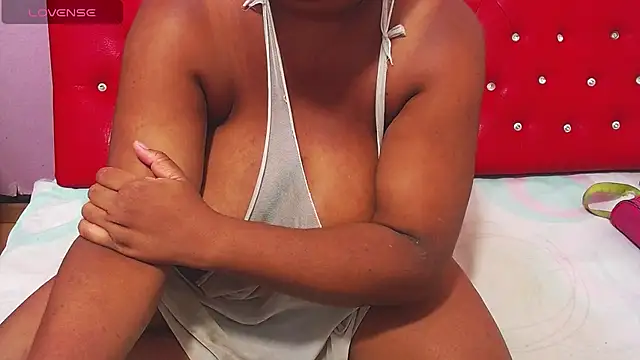 Snapshot of wonderfuldiana chatting on November 6, 2025, 1:53 am wonderfuldiana online show from November 6, 2025, 1:53 am