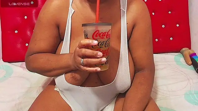 Snapshot of wonderfuldiana chatting on September 13, 2025, 10:21 pm wonderfuldiana online show from September 13, 2025, 10:21 pm