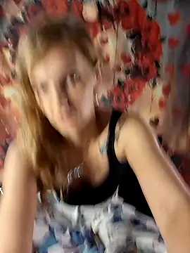 PeachyAriel online show from May 14, 2026, 5:32 pm
