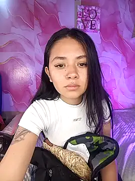 hellenngp online show from May 7, 2026, 8:34 pm