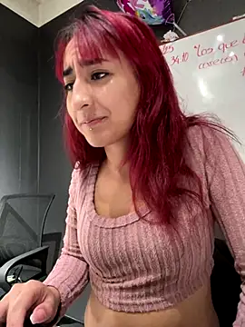 Snapshot of JuliethaDemon_ chatting on November 27, 2025, 12:38 pm JuliethaDemon online show from November 27, 2025, 12:38 pm