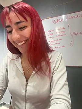 Snapshot of JuliethaDemon_ chatting on November 4, 2025, 1:15 pm JuliethaDemon online show from November 4, 2025, 1:15 pm