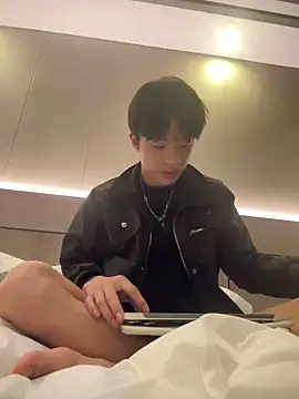 junjun1189 online show from April 16, 2026, 6:25 am