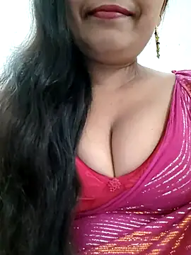 Sofia-ex online show from November 4, 2025, 7:56 am