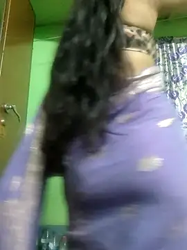 Sofia-ex online show from April 6, 2026, 4:46 am