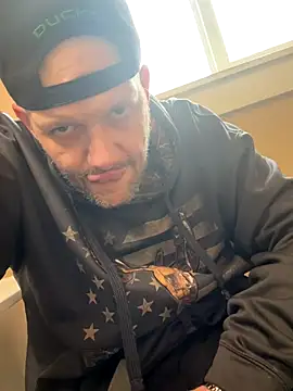 Snapshot of Bigrich112277 chatting on November 4, 2025, 7:39 pm Bigrich112277 online show from November 4, 2025, 7:39 pm