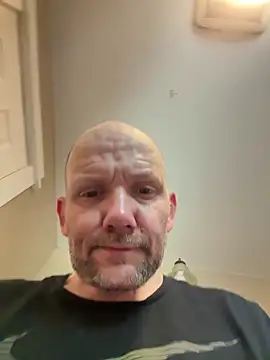 Snapshot of Bigrich112277 chatting on September 17, 2025, 6:10 pm Bigrich112277 online show from September 17, 2025, 6:10 pm