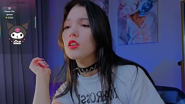 Snapshot of Sophie_SkyAngel chatting on November 12, 2025, 8:56 pm Sophie SkyAngel online show from November 12, 2025, 8:56 pm