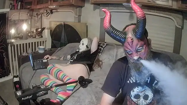 Snapshot of jamiezlilith chatting on October 5, 2025, 1:29 am jamiezlilith online show from October 5, 2025, 1:29 am