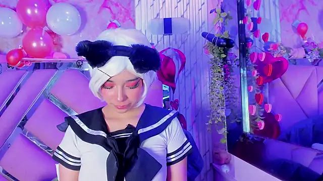 Akane Hikari  online show from February 16, 2026, 5:28 am