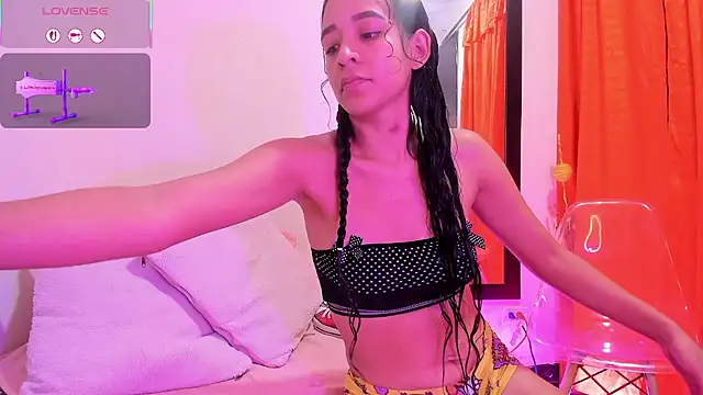 Amber-Sweett online show from July 28, 2026, 2:19 am