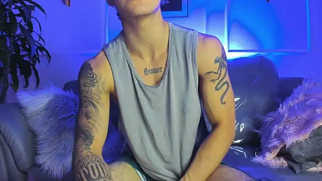 Leo santoro online show from February 20, 2026, 1:35 pm