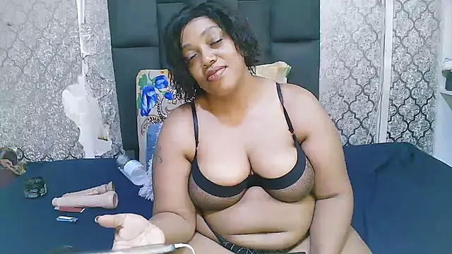 Snapshot of SexyKiarah chatting on December 20, 2025, 10:34 pm SexyKiarah online show from December 20, 2025, 10:34 pm