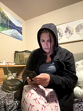 Snapshot of petalsexy chatting on November 19, 2025, 4:51 pm petalsexy online show from November 19, 2025, 4:51 pm