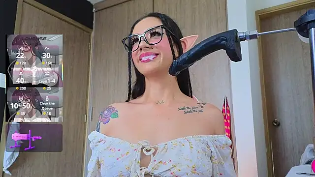 ValentinaBianchi online show from October 30, 2025, 7:33 pm