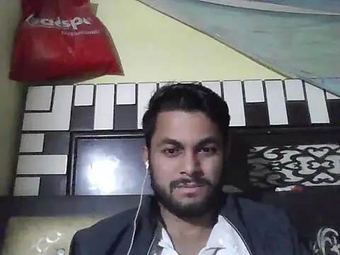 Snapshot of ursdreamperson chatting on November 21, 2025, 2:54 am ursdreamperson online show from November 21, 2025, 2:54 am