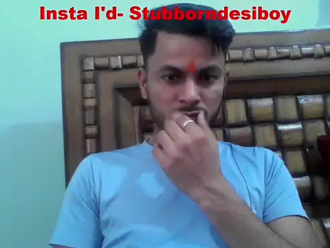 ursdreamperson online show from March 25, 2026, 2:55 am